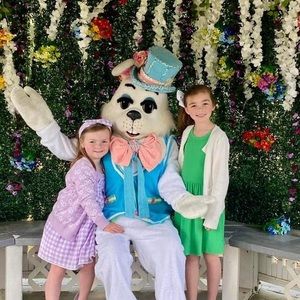 Meet your Posher, Trudy